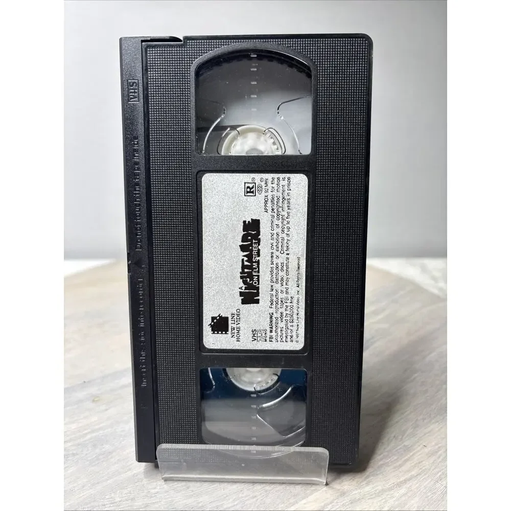 A Nightmare on Elm Street VHS 1984 Wes Craven Johnny Depp Horror Classic Vintage - Picture 3 of 3
